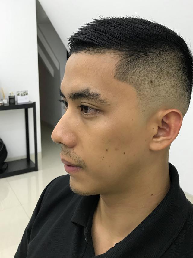 Gaya Rambut Formal untuk Pria yang Keren dan Rapi: Panduan Lengkap untuk Tampil Menawan