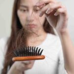 Rambut Rontok Akibat Polusi? Tenang, 12 Tips Ini Solusinya!