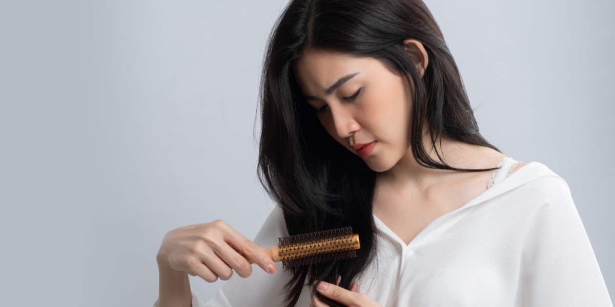 Rambut Kusut? Tenang, Ada Solusinya! Tips Merapikan Rambut Kusut agar Tampak Rapi dan Sehat