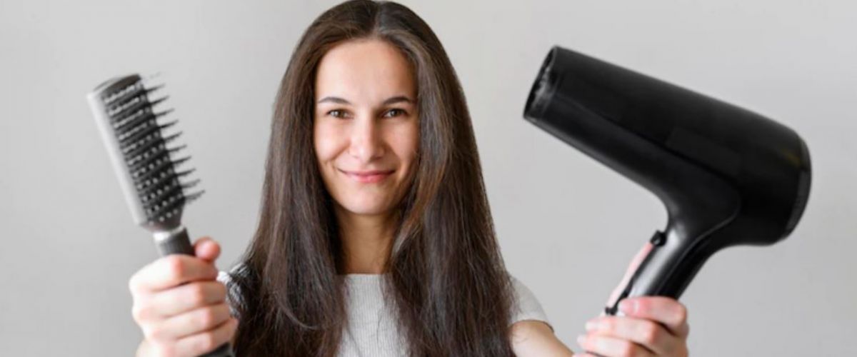 Rambut Kering dan Kusam? Hati-hati, Hair Dryer Bisa Jadi Biang Keladinya!