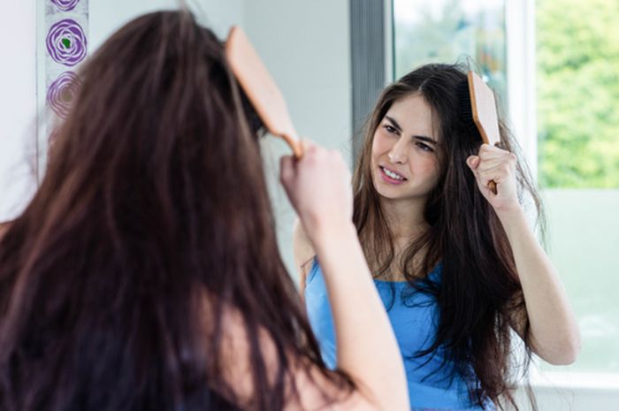 Rambut Kusut? Mungkin Stres yang Berulah! Solusi Ampuh untuk Atasi Masalah Rambutmu