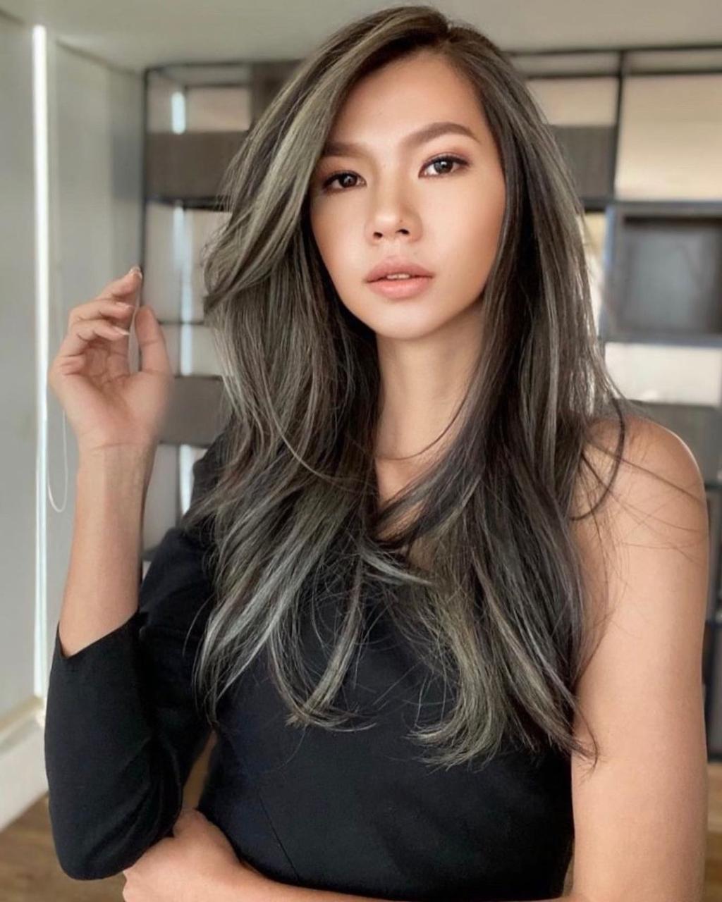 Hitam Legam, Tak Kuno Lagi: Trend Warna Rambut Hitam yang Klasik dan Modern