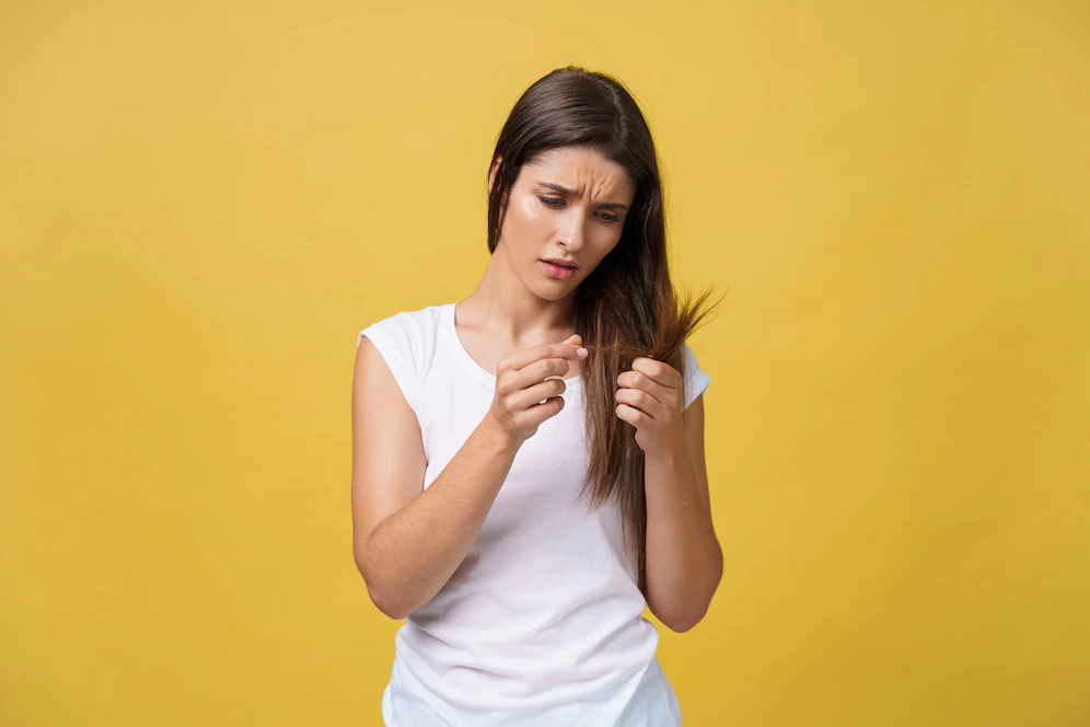 Rambut Rusak? Atasi dengan Aromaterapi Minyak Esensial!