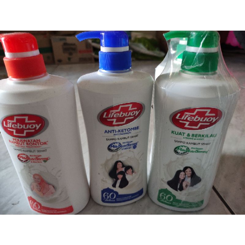 Berjuang Melawan Rambut Rontok di Rambut Keriting? 12 Shampoo Ini Siap Jadi Jurus Andalan!