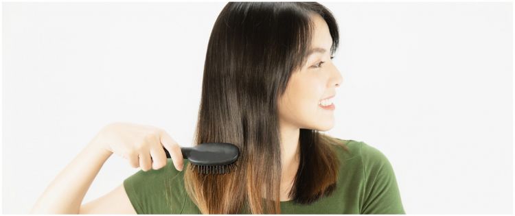 Rahasia Cantik Alami: Merawat Rambut Wanita dengan Bahan-Bahan Sederhana