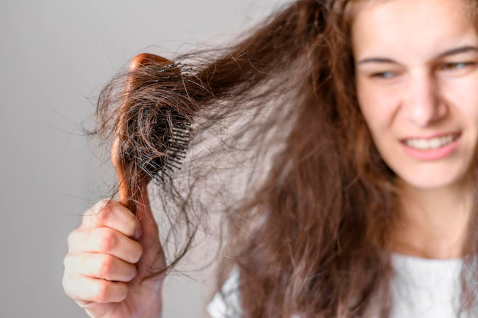 Rambut Kering dan Kusam? Bergamot Solusi Alaminya!