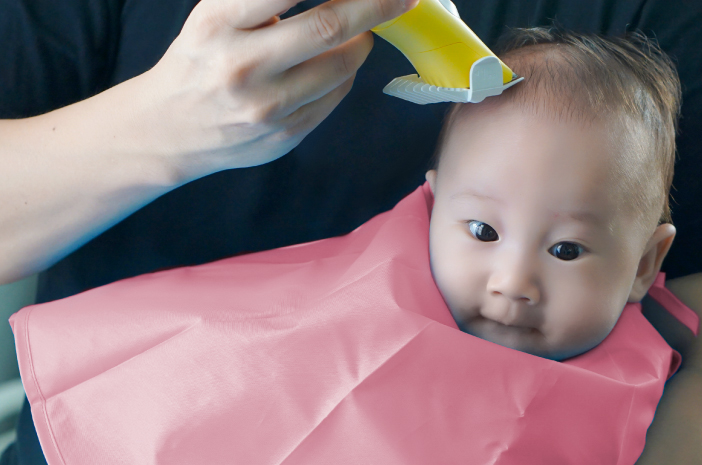 Apakah Rambut Bayi Wajib Digundul? Mitos atau Fakta?