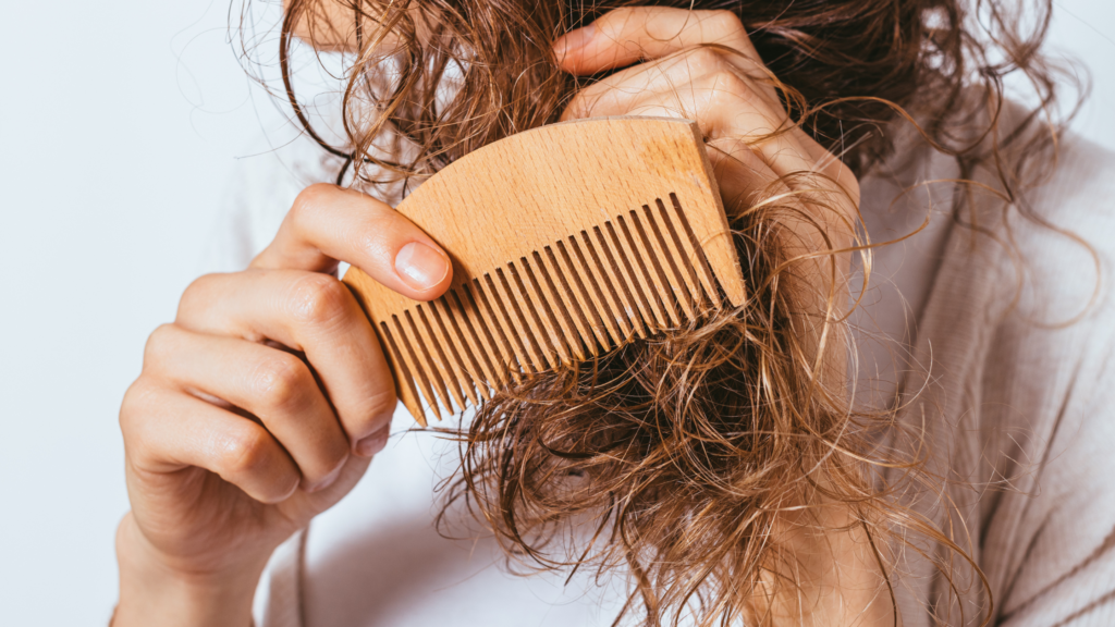 Rambut Kusut? Tenang, Ada Solusinya!