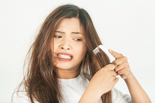 Cara Mengatasi Rambut Kusut pada Malam Hari: 12 Langkah untuk Rambut Tetap Rapi dan Sehat