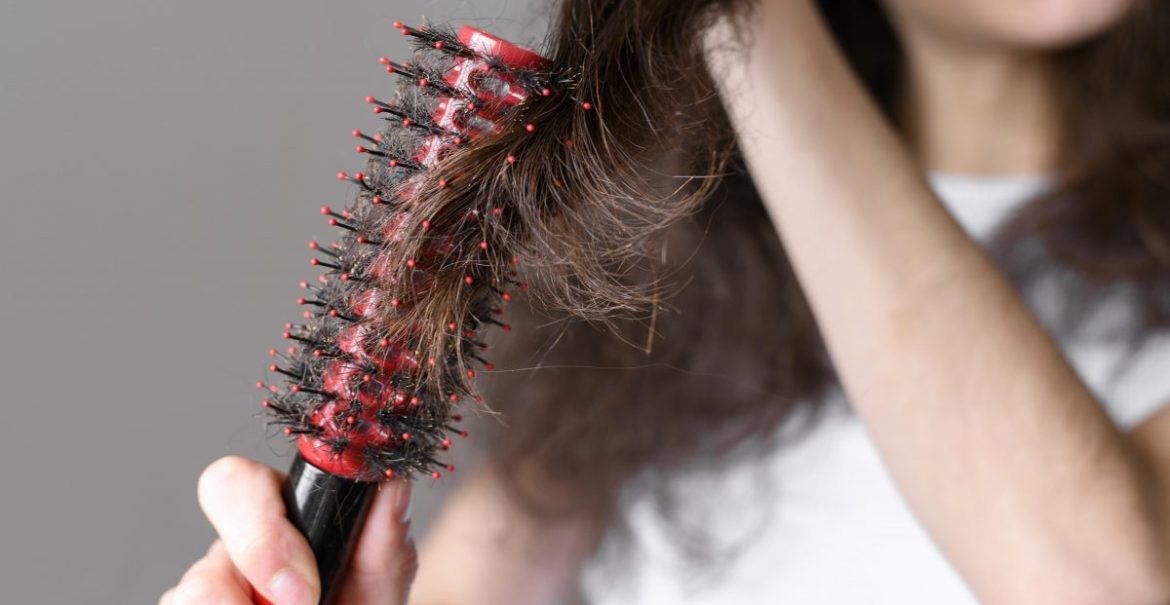 Apa Penyebab Rambut Orang Tua Bisa Kusut? Ini Jawabannya!