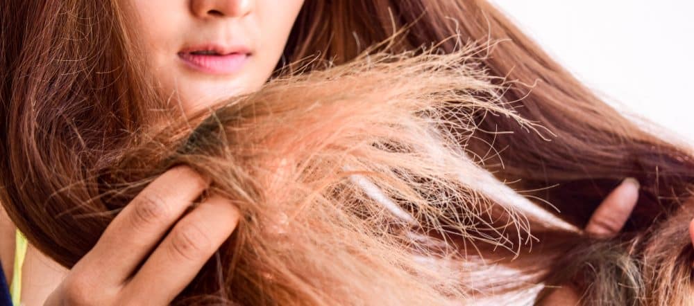 Ucapkan Selamat Tinggal Pada Rambut Bercabang: Tips Alami untuk Rambut Sehat dan Berkilau