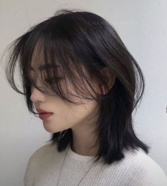 Berani Coba Tren Warna Rambut yang Cocok untuk Bob Layer ala Korea di Tahun 2023?