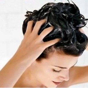 Cara Mengatasi Ketombe Kering pada Rambut: 12 Tips untuk Rambut Bebas Ketombe