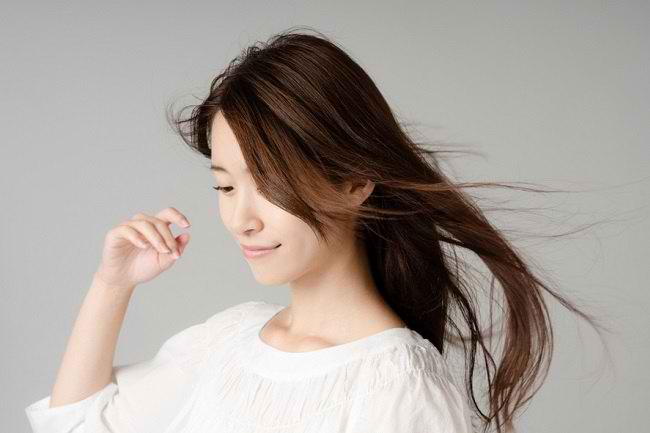 Rambut Sehat, Hati Sehat: Tips Merawat Rambut Saat Sakit