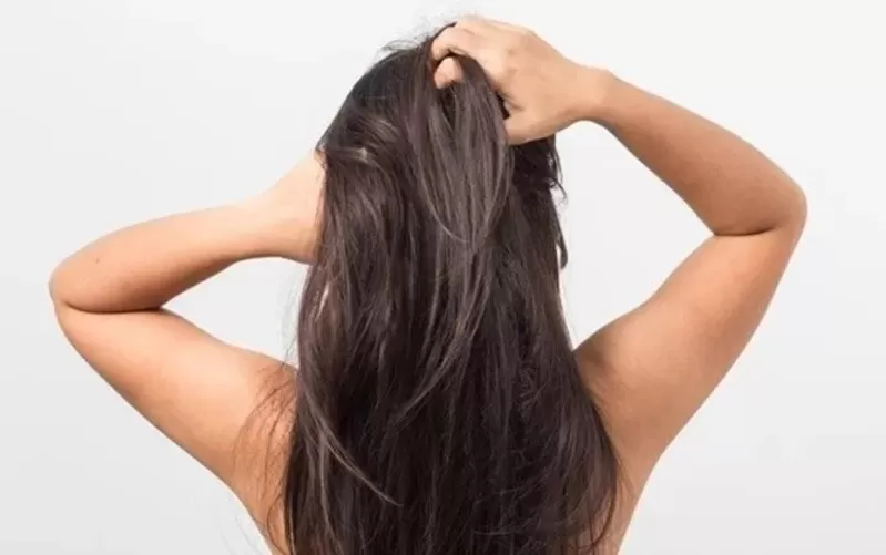 Rambut Kering dan Lepek? Atasi dengan Nutrisi yang Tepat!