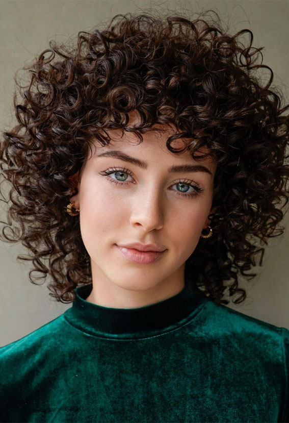 Curly Cut: Pilihan yang Praktis untuk Sibuk