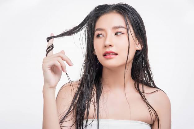 Mengapa Rambut Lepek Setelah Berkeringat? Rahasia di Balik Rambut yang Tak Bernyawa