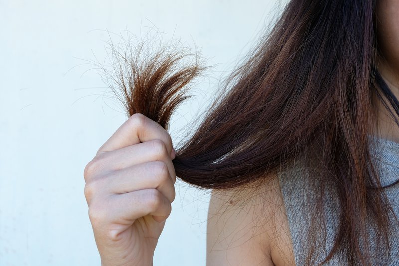 Apakah Rambut Bercabang Bisa Dihilangkan dengan Produk Alami?