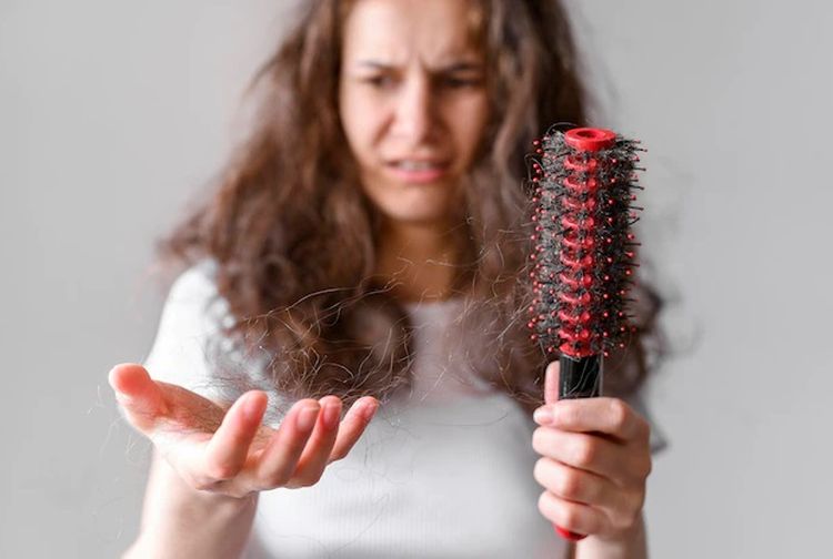 5 Kesalahan Fatal yang Menghambat Rambut Sehat: Stop Lakukan Ini Sekarang!