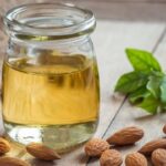 Panduan Lengkap Menggunakan Minyak Almond untuk Rambut: Rahasia Rambut Sehat dan Berkilau