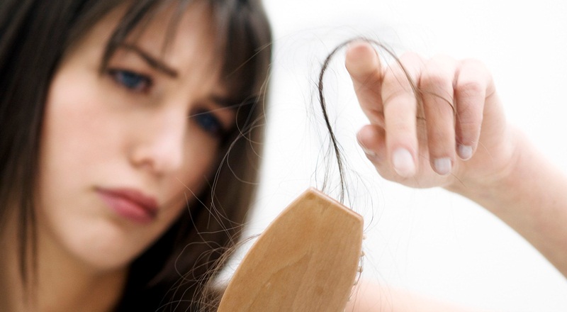 Perjuangan Saya Mengatasi Rambut Rontok dengan Minyak Biji Anggur: Sebuah Kisah Harapan dan Perawatan Alami