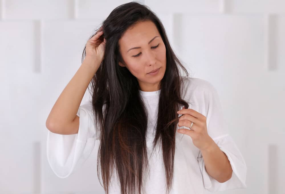 Rambut Rusak? Kenali Penyebabnya dan Atasi dengan Benar!