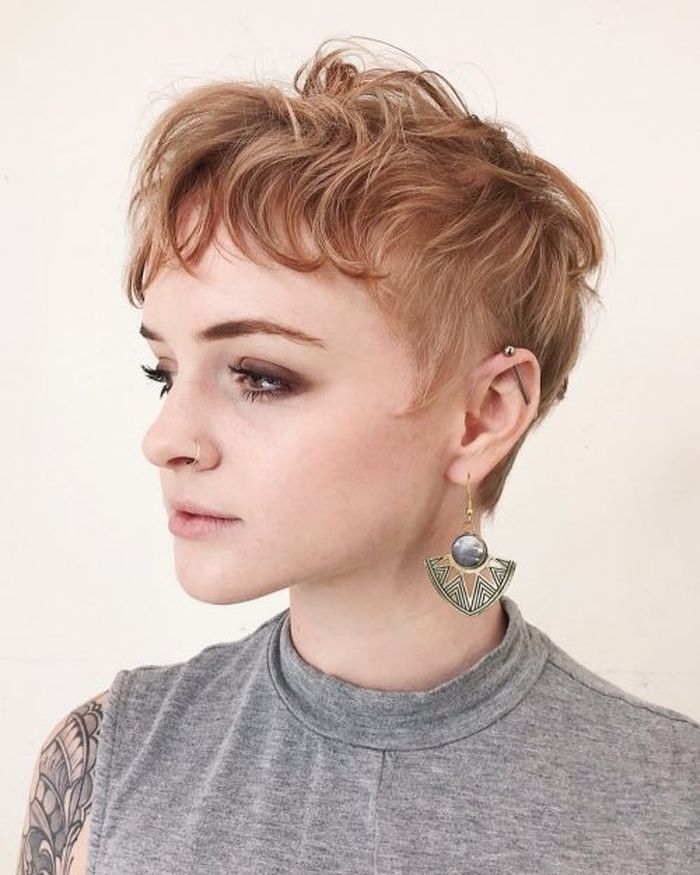 Pixie Cut Pastel: Gaya Rambut yang Berani dan Menawan untuk Rambut Halus