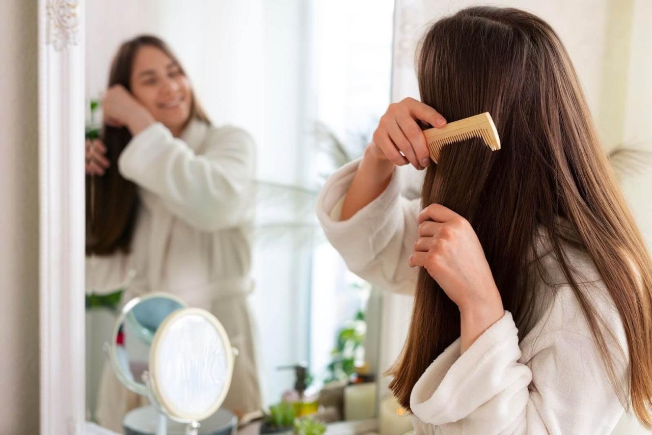 Rambut Berkilau dan Sehat dengan Perawatan Minyak Esensial: Rahasia Kecantikan Alami