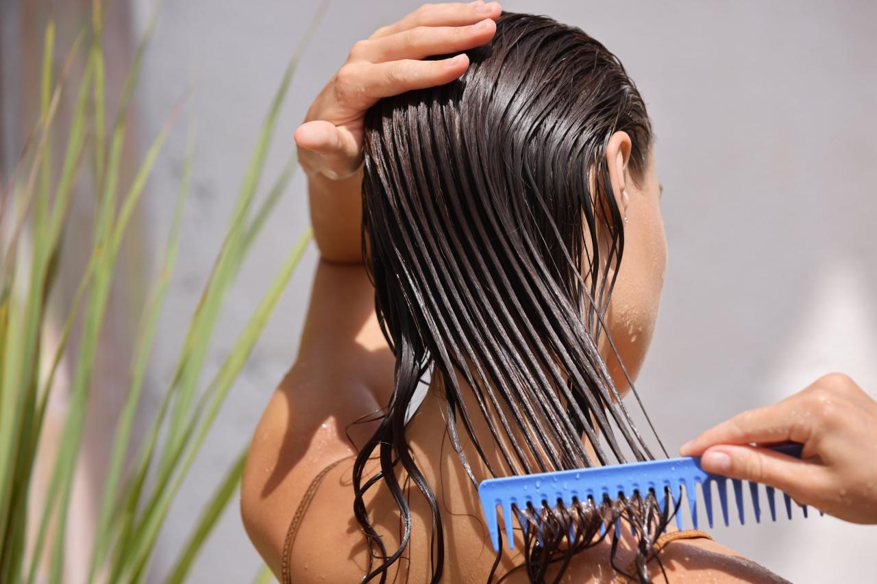 Ucapkan Selamat Tinggal pada Rambut Kering! Rahasia Menjaga Kelembapan Rambut Anda