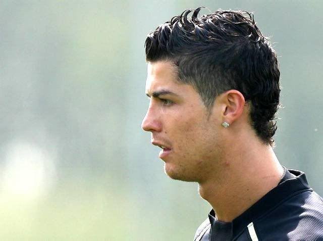 Gaya Rambut Cristiano Ronaldo: Cara Mendapatkan Tampilan Keren Seperti Idolamu