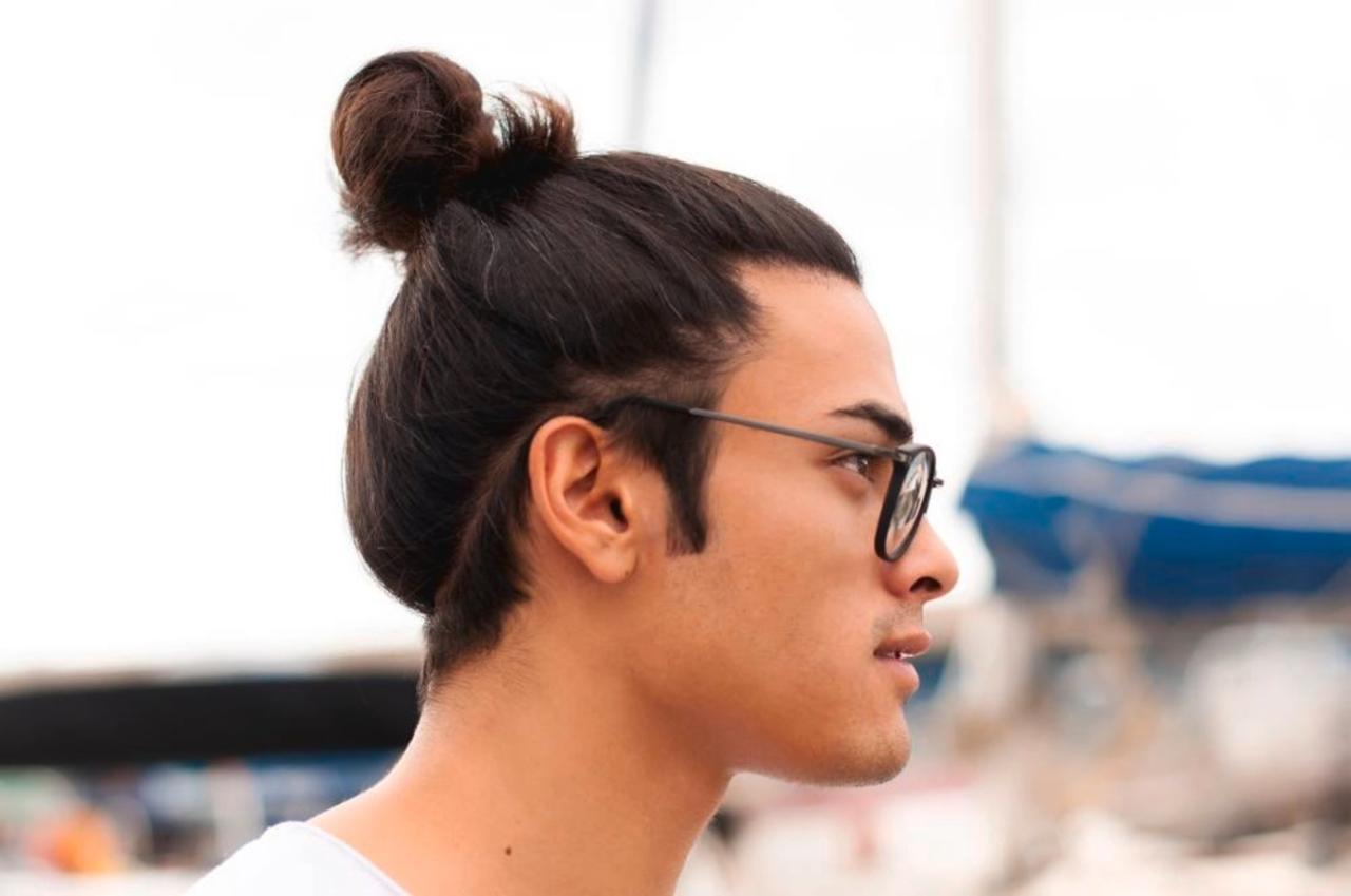 Lelah Dengan Rambut Pendek? Rahasia Memanjangkan Rambut Pria dengan Cepat!