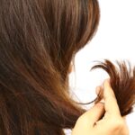 Rambut Mudah Patah dan Kering? Atasi dengan 7 Cara Jitu Ini!