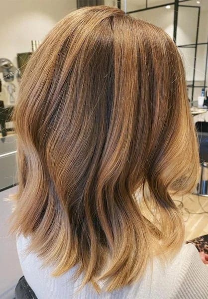 Rahasia Mendapatkan Warna Rambut Golden Brown yang Sempurna: Panduan Lengkap untuk Anda