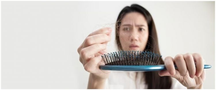 Rambut Rontok Karena Stres? Tenang, Ada Solusi!