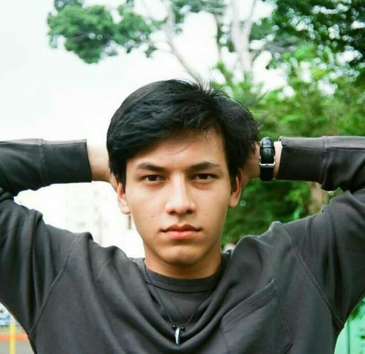 Bagaimana Mendapatkan Gaya Jefri Nichol Mullet yang Ikonik?