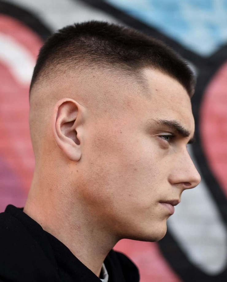 Panduan Gaya Rambut Buzz Cut: Tampil Keren dengan Potongan Singkat