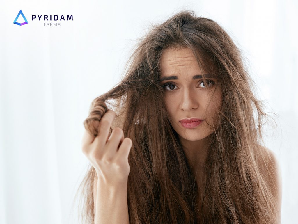 Rambut Kering? Atasi dengan 7 Tips Sederhana Ini!