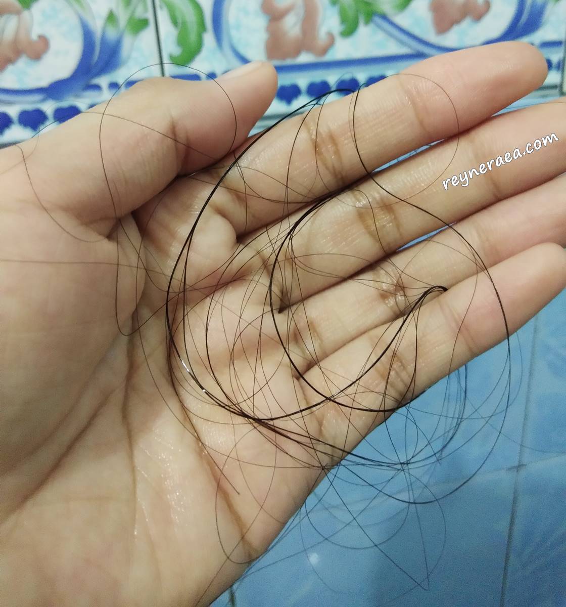 Perjuangan Menjinakkan Rambut Rontok Pasca Melahirkan: Kisah Nyata dan Tips Jitu