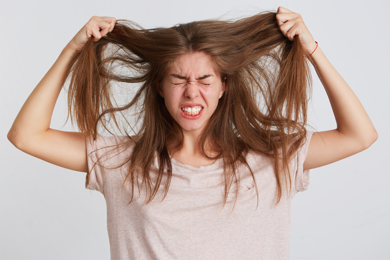 Rambut Kering dan Kusam? Mungkin Asupan Nutrisi Anda yang Bermasalah!