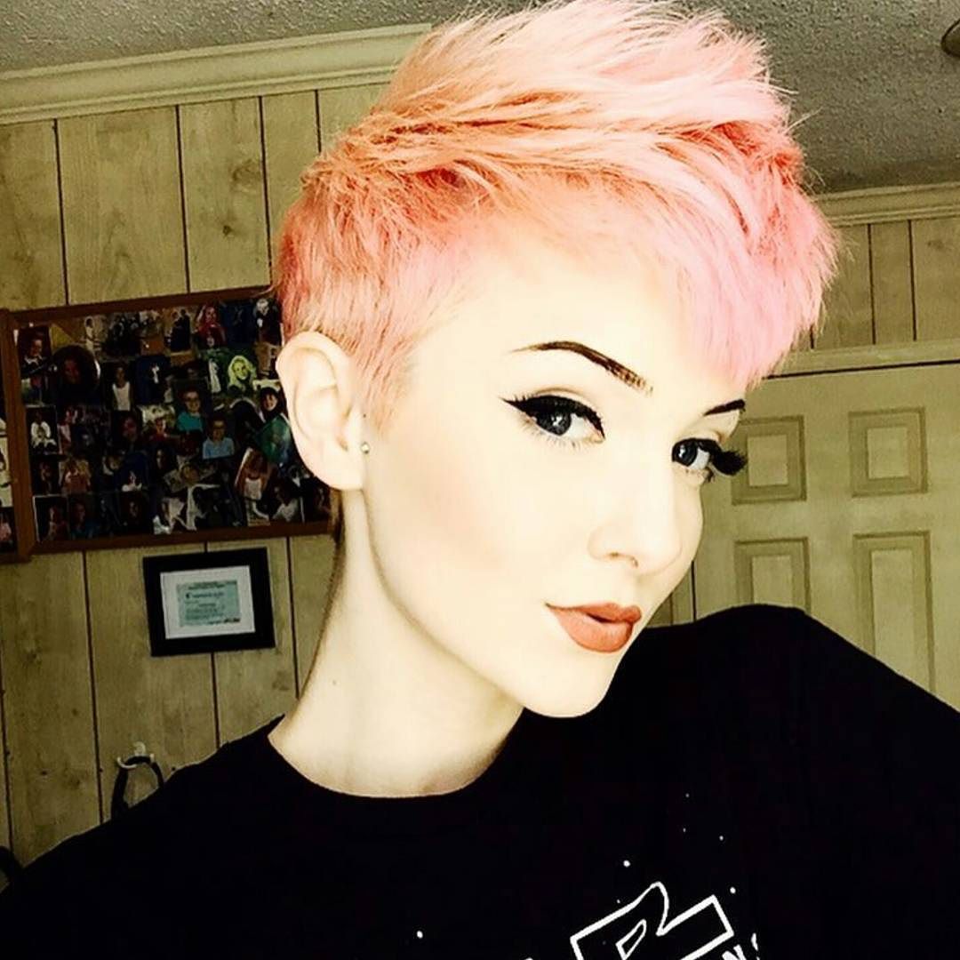 Pixie Cut Warna Pastel: Pilihan Tepat untuk Rambut Halus yang Ingin Tampil Unik!