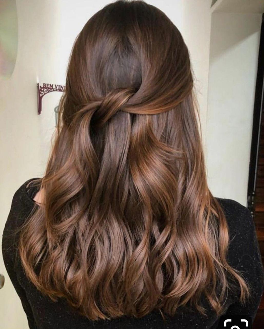 Rahasia Mendapatkan Warna Golden Brown Rambut yang Sempurna