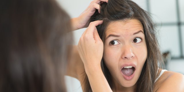 Mengapa Rambutmu Beruban? Solusi Untuk Kembalikan Warna Rambut Alami