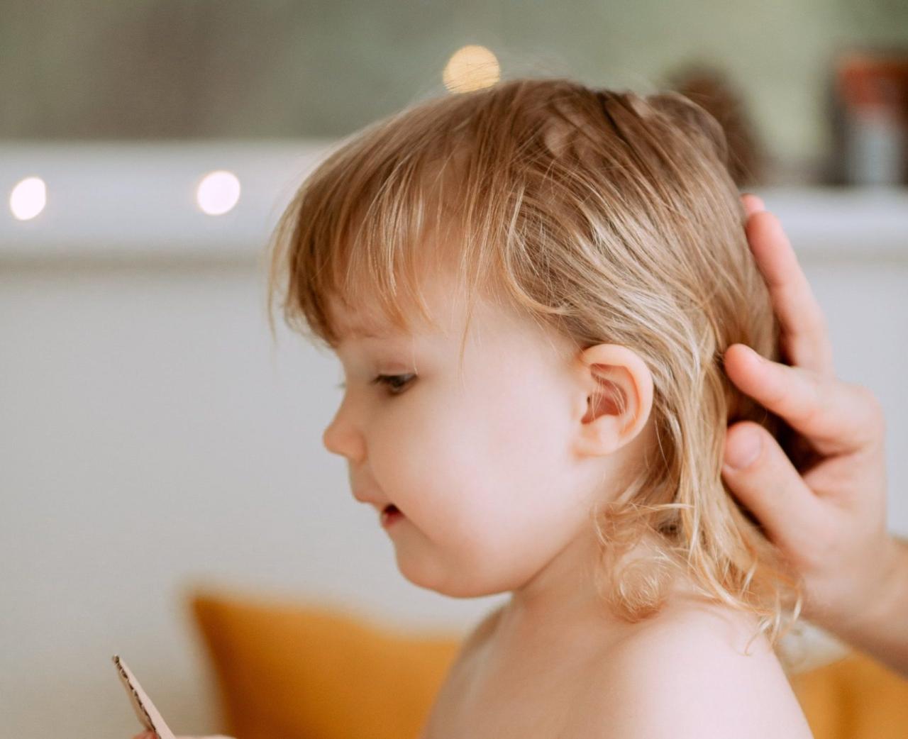 Rambut Bayi Lembut dan Kuat: Panduan Lengkap untuk Para Orang Tua