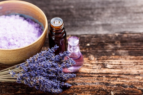 Ucapkan Selamat Tinggal pada Kutu Rambut dengan Minyak Lavender!