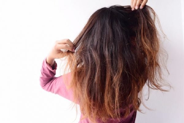 Rambut Tipis? Jangan Panik! Simak Penyebab dan Cara Mengatasinya di Sini