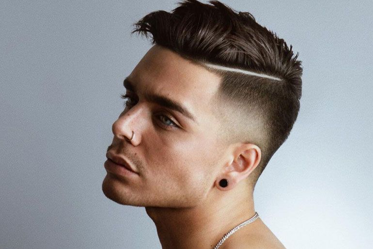 5 Gaya Undercut Fade yang Cocok untuk Rambut Ikal: Taklukkan Keunikanmu!