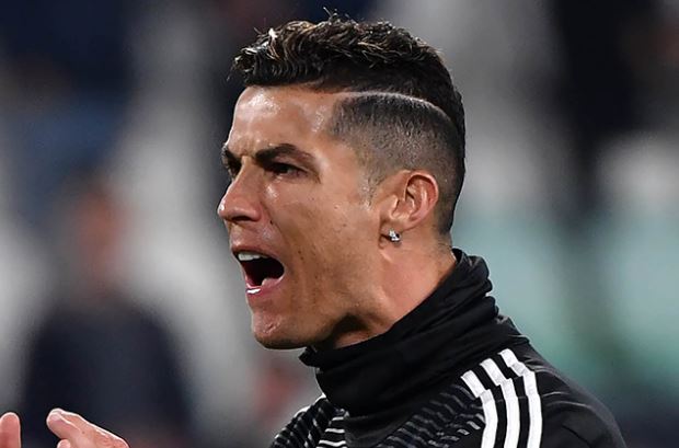 Gaya Rambut Ronaldo: Cara Mendapatkan Tampilan Keren Seperti Pemain Sepak Bola Terkenal