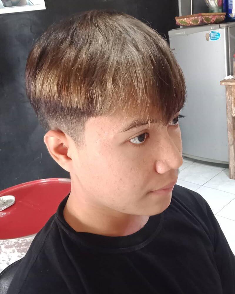 Two Block Rambut Ikal: Panduan Lengkap untuk Gaya Rambut Trendi dan Menawan