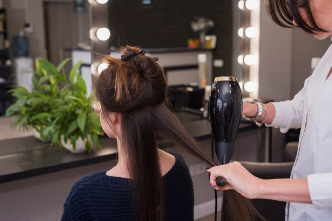 Rambut Bercabang Hilang Permanen dengan Treatment Ini: Ucapkan Selamat Tinggal pada Rambut Rusak!