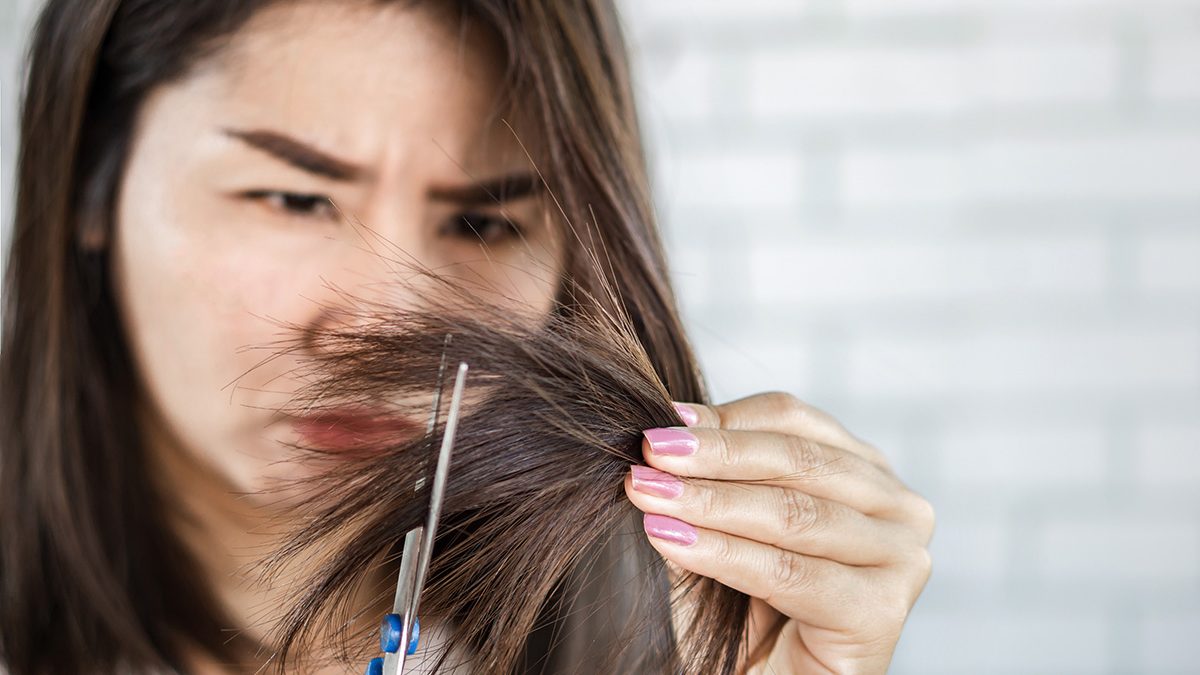 Cara Mencegah Rambut Bercabang dengan Perawatan Harian